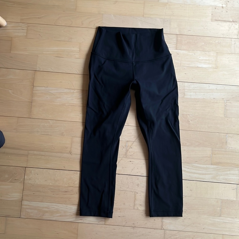 Lululemon crop leggings 21”